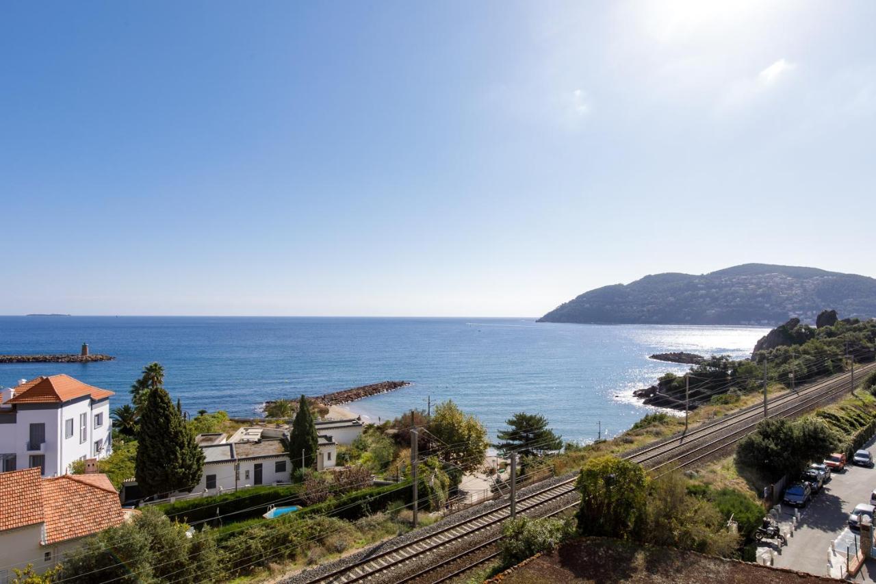 L'Esterel Yourhosthelper Mandelieu La Napoule Bagian luar foto